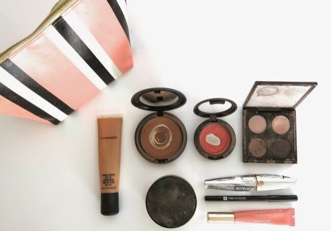 MAKEUP1